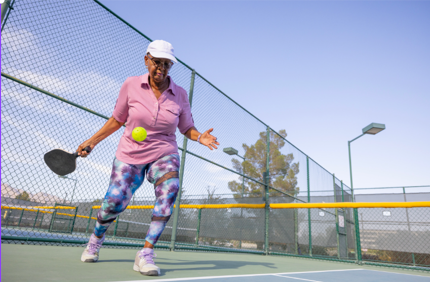 How to hit a Pickleball forehand